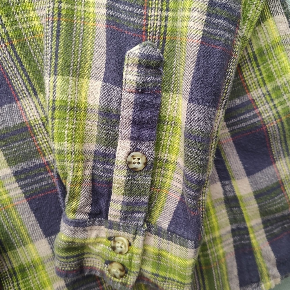 Carhartt For Women Multicolor Flannel‎ Button Up Shirt Size Medium - Picture 4 of 14